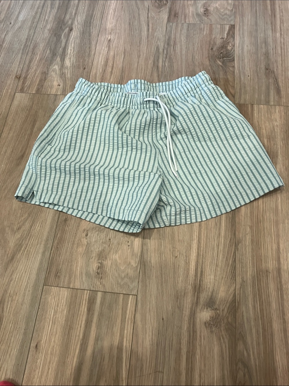 ABERCROMBIE AND FITCH RELAXED STRETCH MENS BATHING SUIT SIZE M